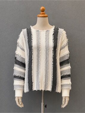 Vince Camuto Womens Long sleeve pullover Colorblocked Sweater size XXS